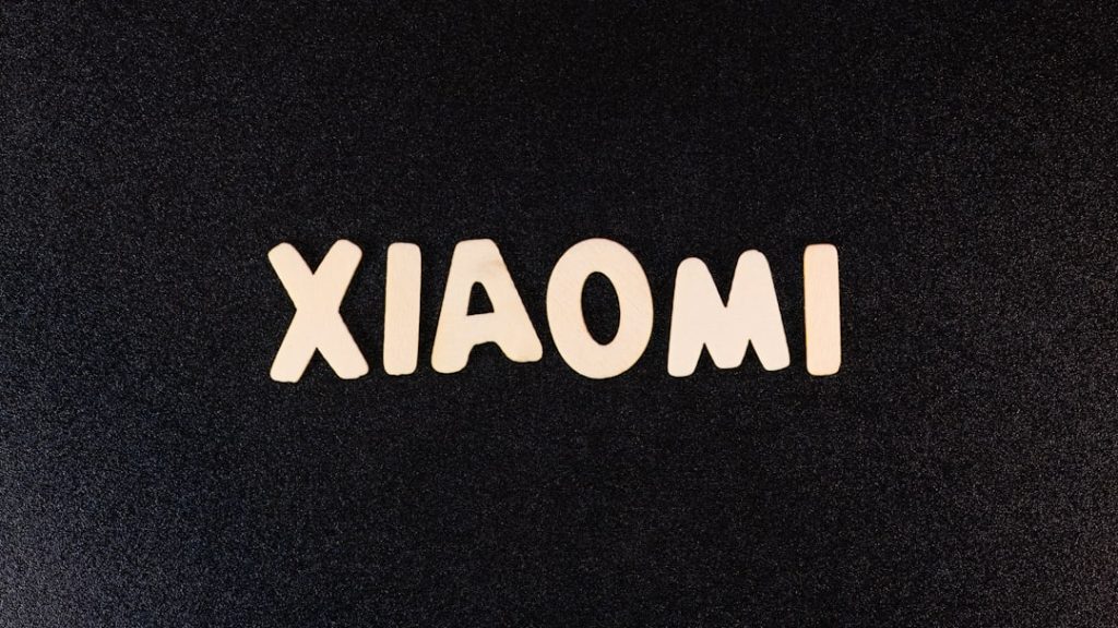 Спортивний електромобіль Xiaomi SU7 Ultra на треку